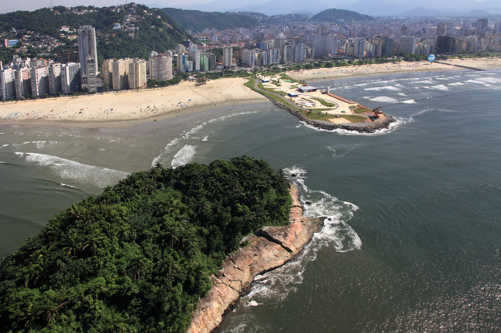 Imagem aérea da Ilha Urubuqueçaba (tirada em 2011 por Sergio Furtado)