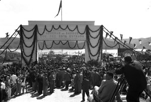 Cerimônia de inauguração no alto da Serra.