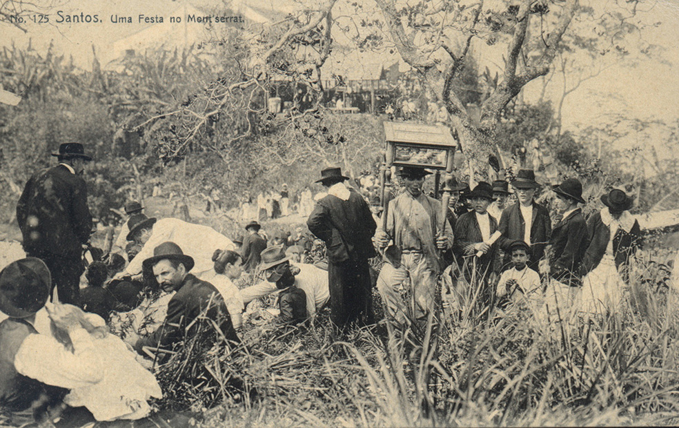 Imagem do início do Século XX mostrando as festividades de Nossa Senhora do Monte Serrat