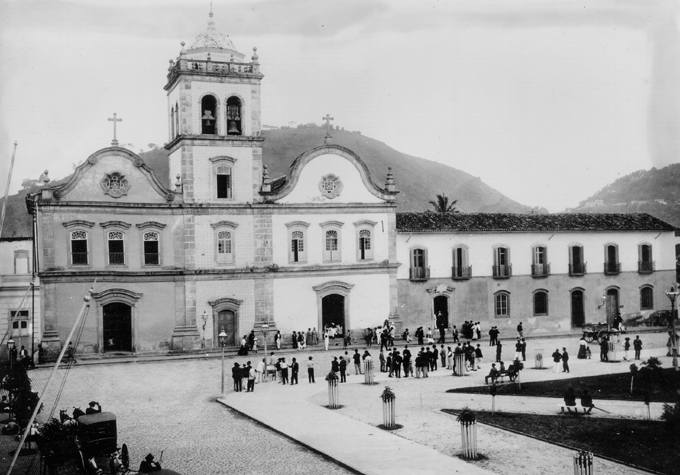 Igreja do Carmo em 1900.
