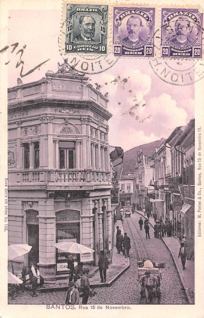 Situada na esquina da Rua XV de Novembro e Frei Gaspar, esta edificação ainda existe. Ela abrigava a Casa Bancária do médico italiano João Éboli.