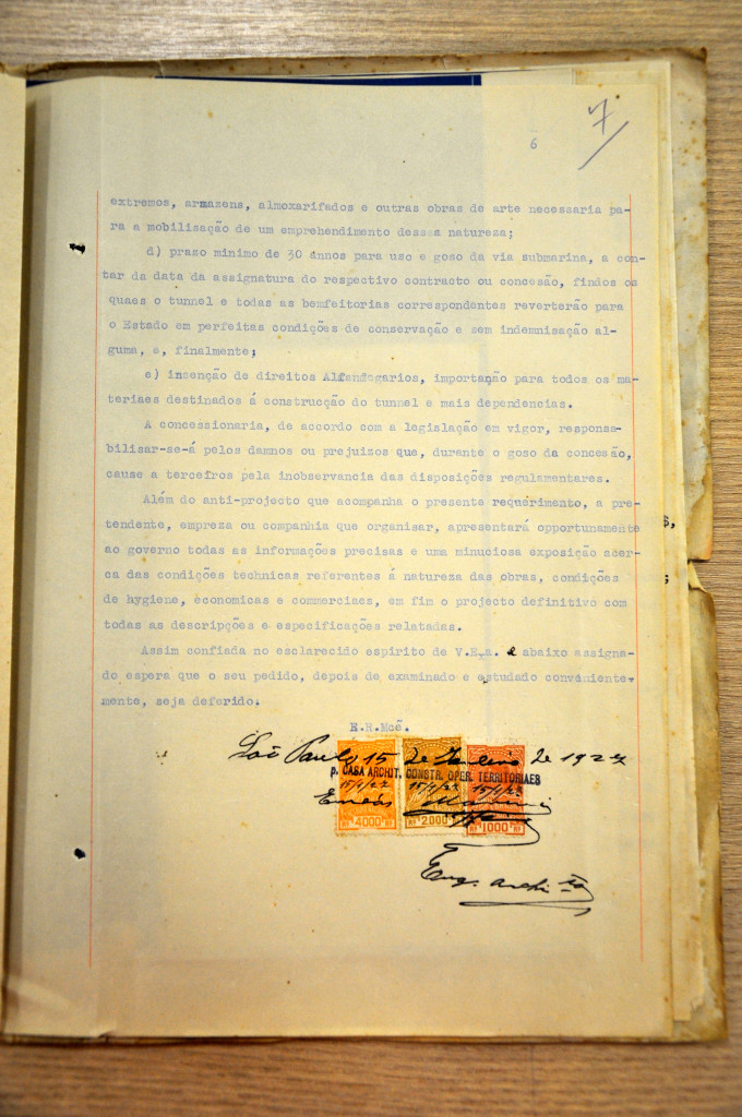 Página final do relatório contendo a assinatura do autor do projeto de 1927.
