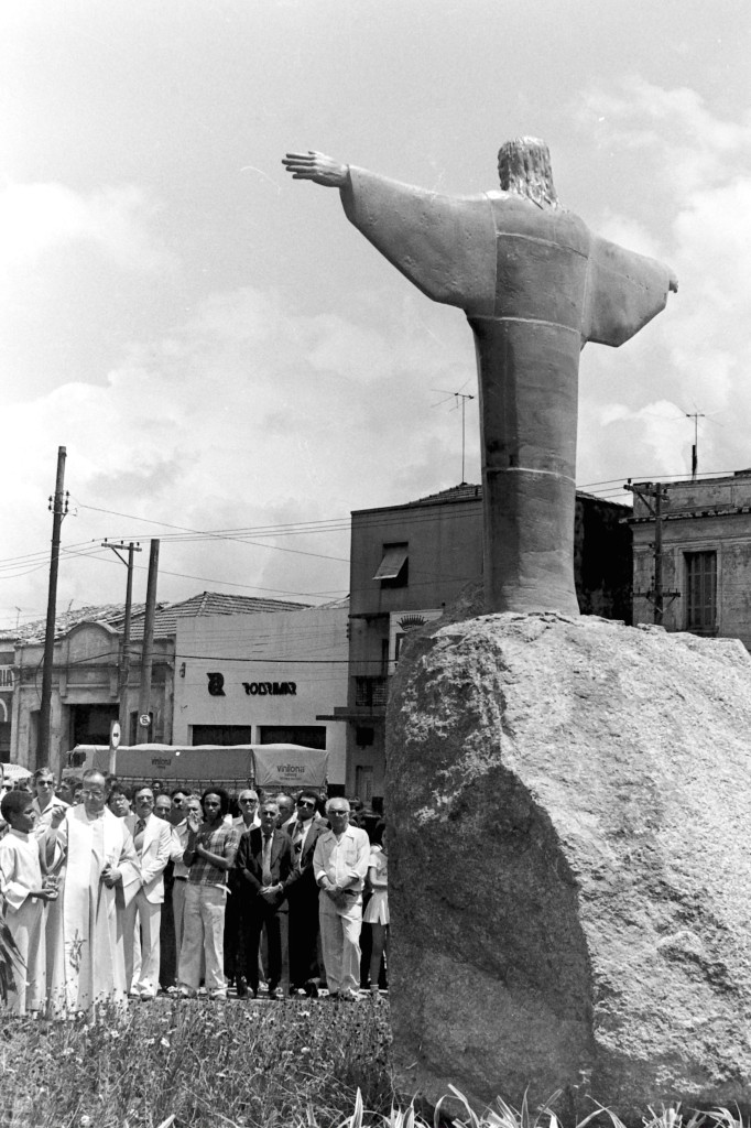 Inauguração do Cristo Redentor de areia do Mar, em dezembro de 1980