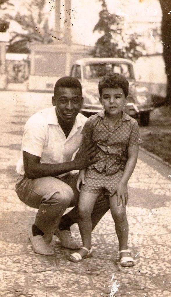 O Rei Pelé era um frequentador assíduo do casarão da família Varela, com quem tinha boas relações.
